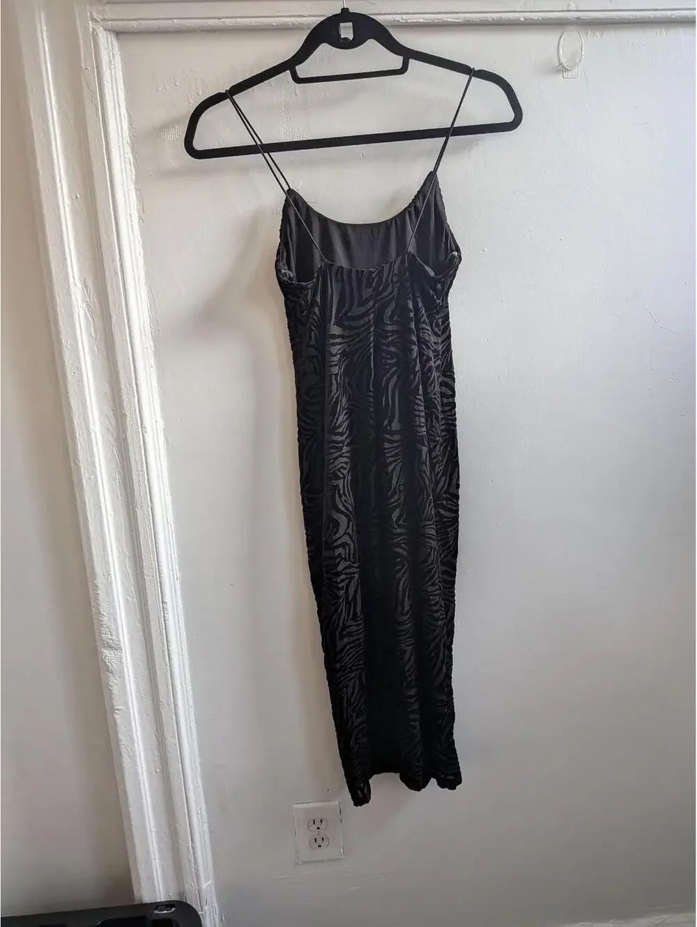 Wild Fable Slip Dress Juniors XS Black Animal Print Velvet Bodycon Midi - Picture 5 of 6